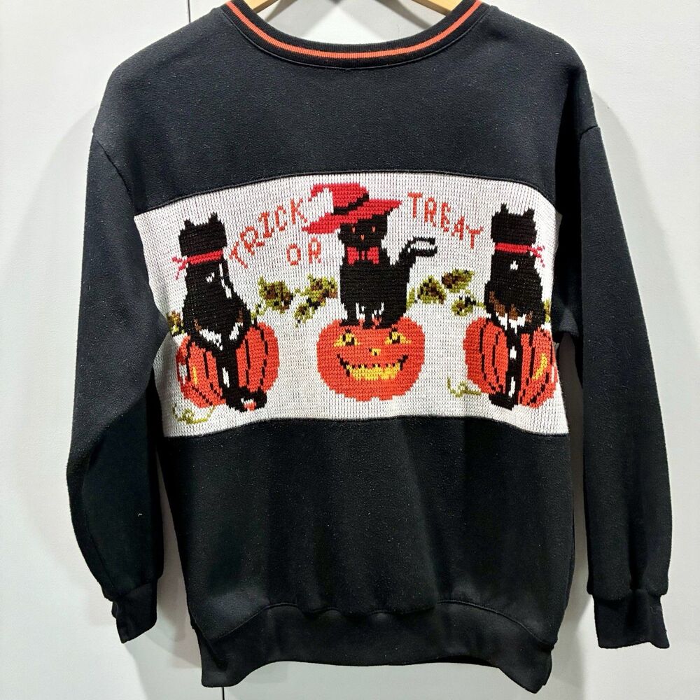 Vintage Halloween Black Cat Sweatshirt Trick or Treat Pumpkin Knit Graphic S/M